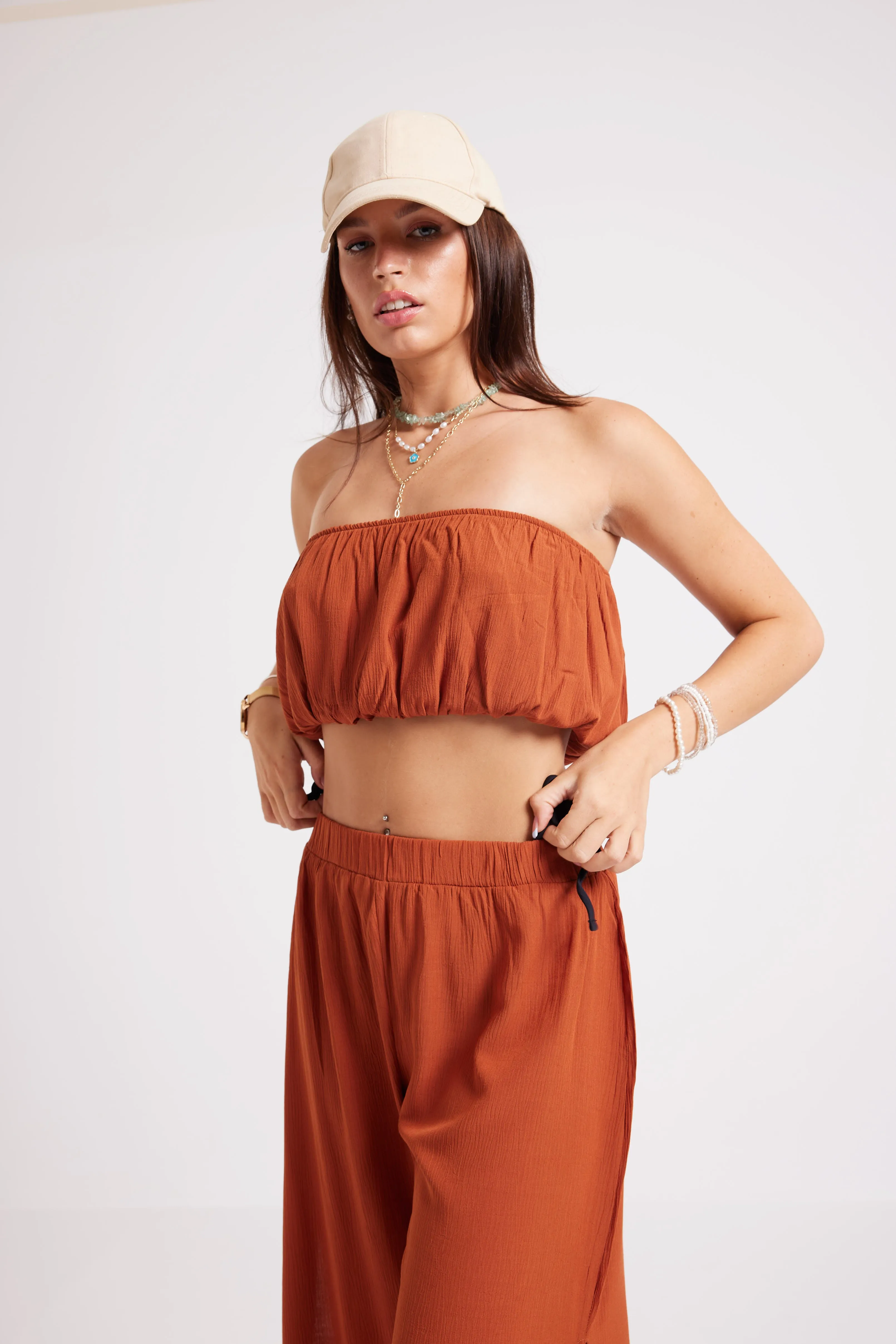 BEACH SIDE SLIT SET - BROWN