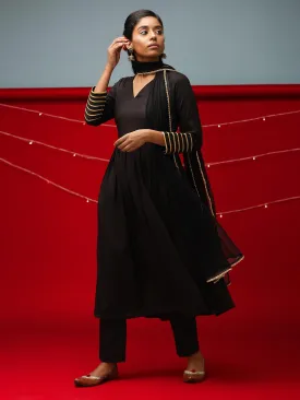 Black Embellished Sleeve Kurta-Pant-Dupatta