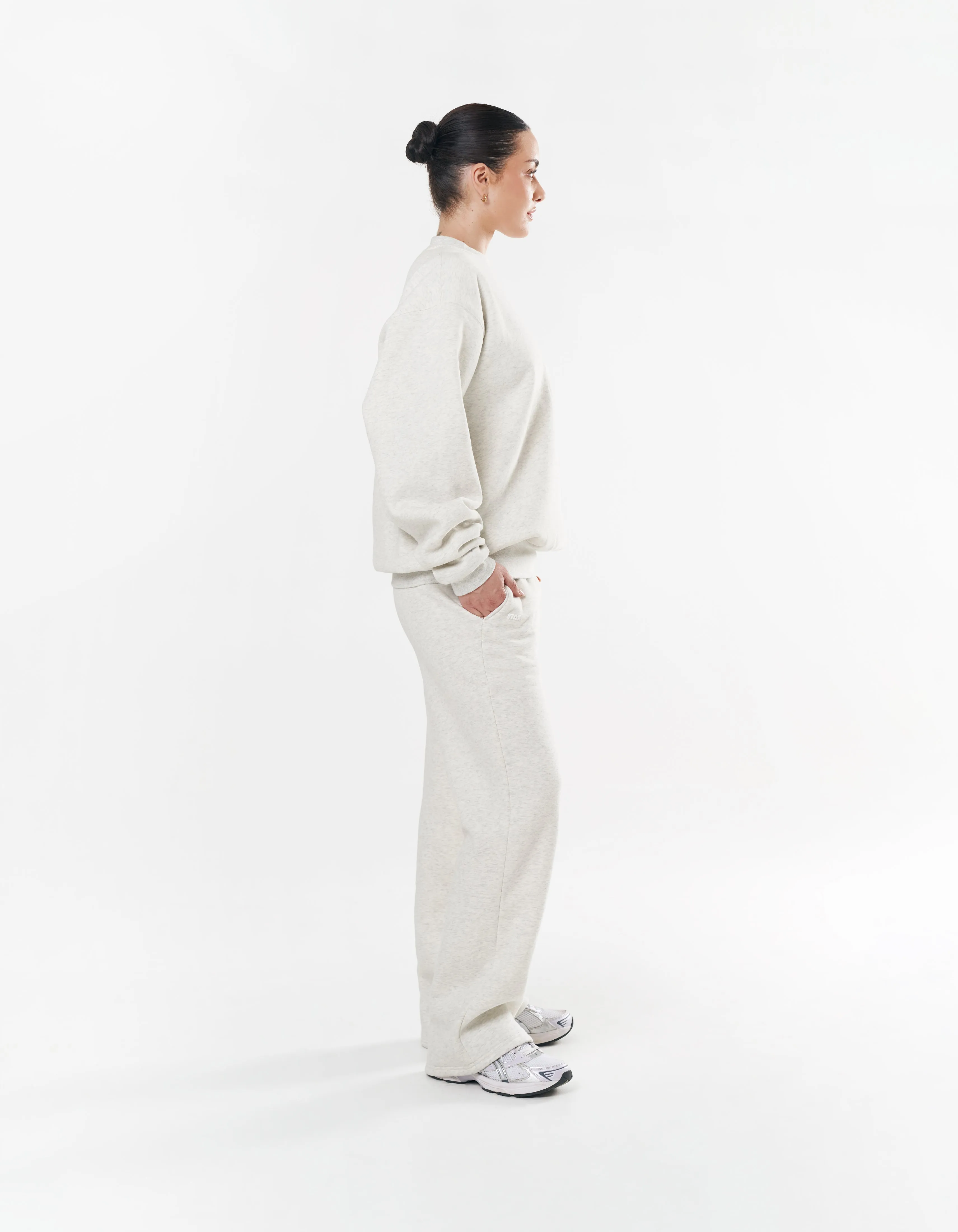 Classic Crew - Light Grey Marle