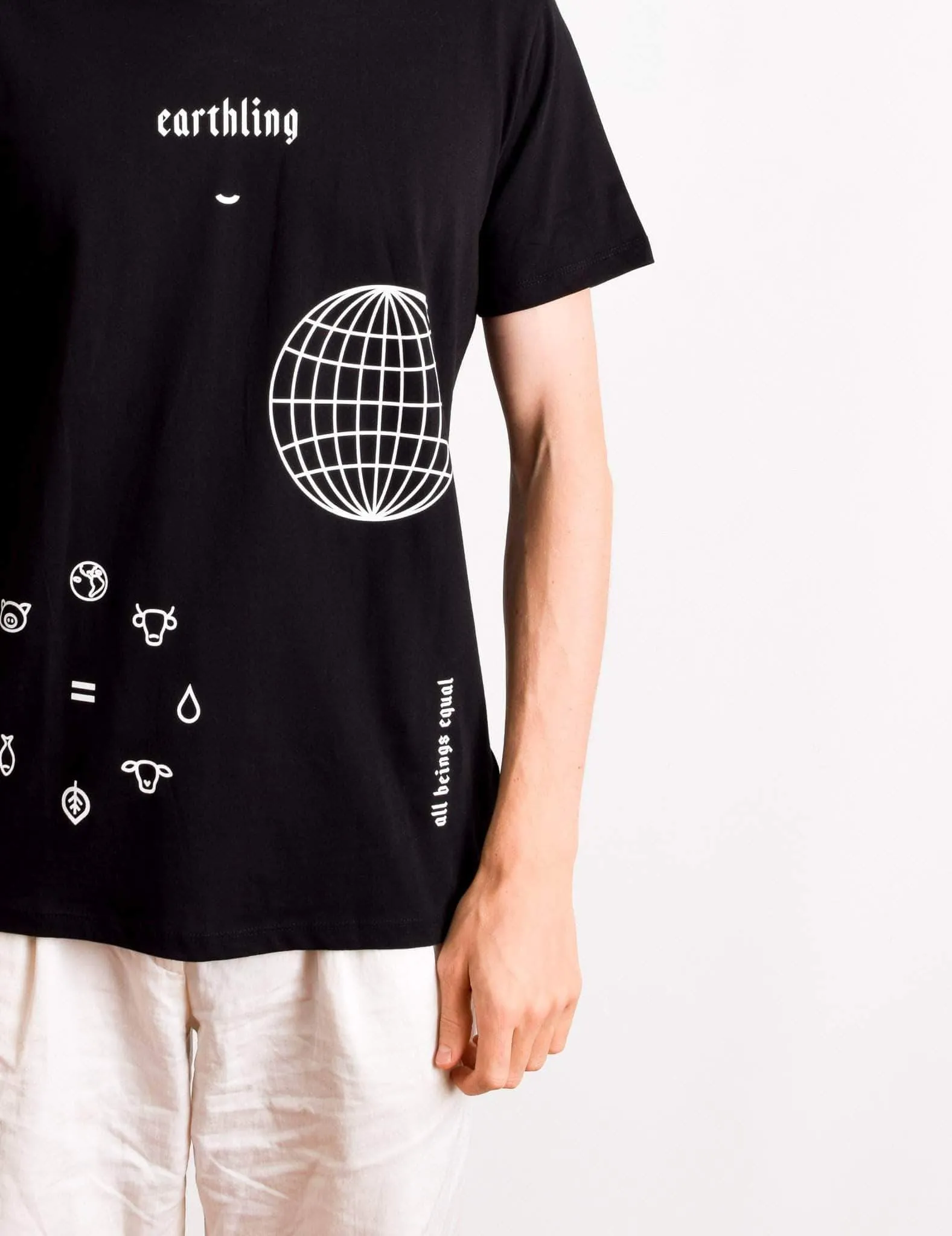 Earthling Tee - Black