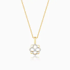 Gold Gracious Flower Diamond Pendant